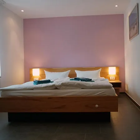 - Ristorante La Grotta Speyer