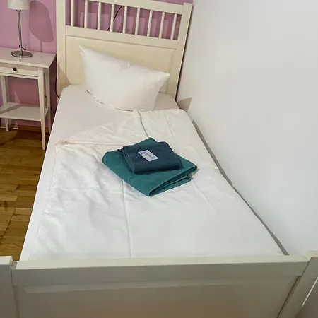 Privatunterkunft - Ristorante La Grotta