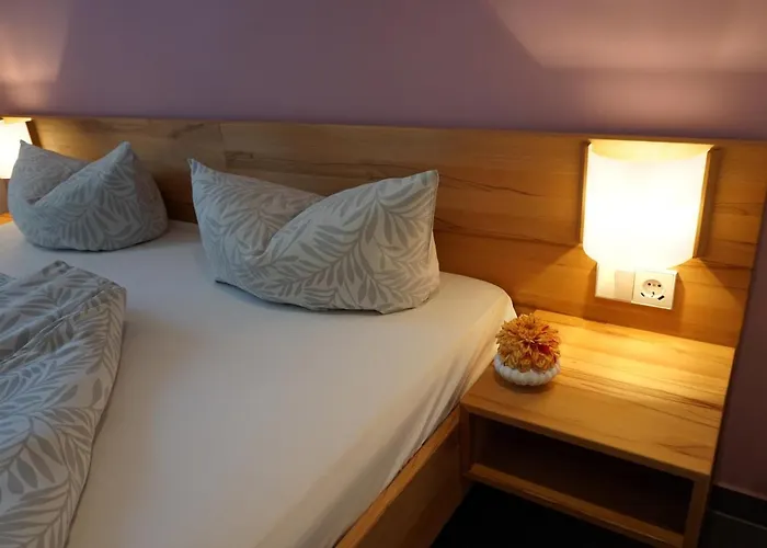 בית אירוח - Ristorante La Grotta שפייר