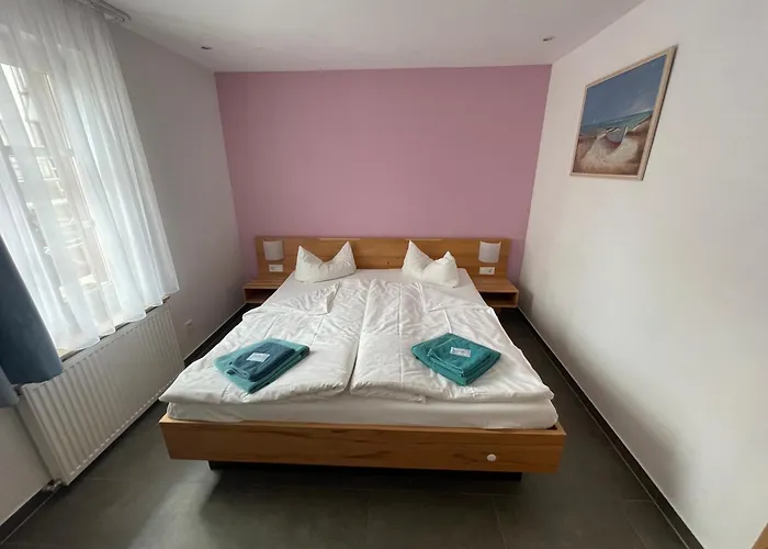 - Ristorante La Grotta בית אירוח *