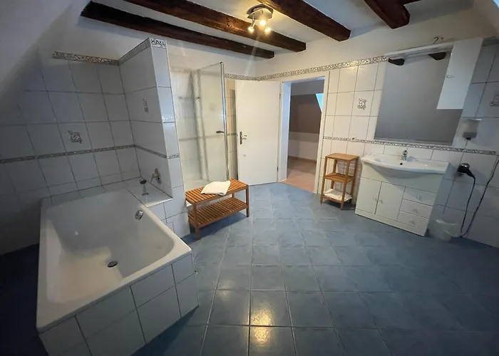 בית אירוח - Ristorante La Grotta *