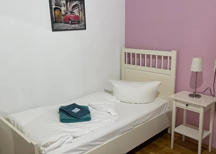 - Ristorante La Grotta בית אירוח שפייר