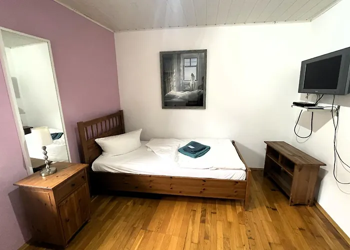 - Ristorante La Grotta בית אירוח שפייר